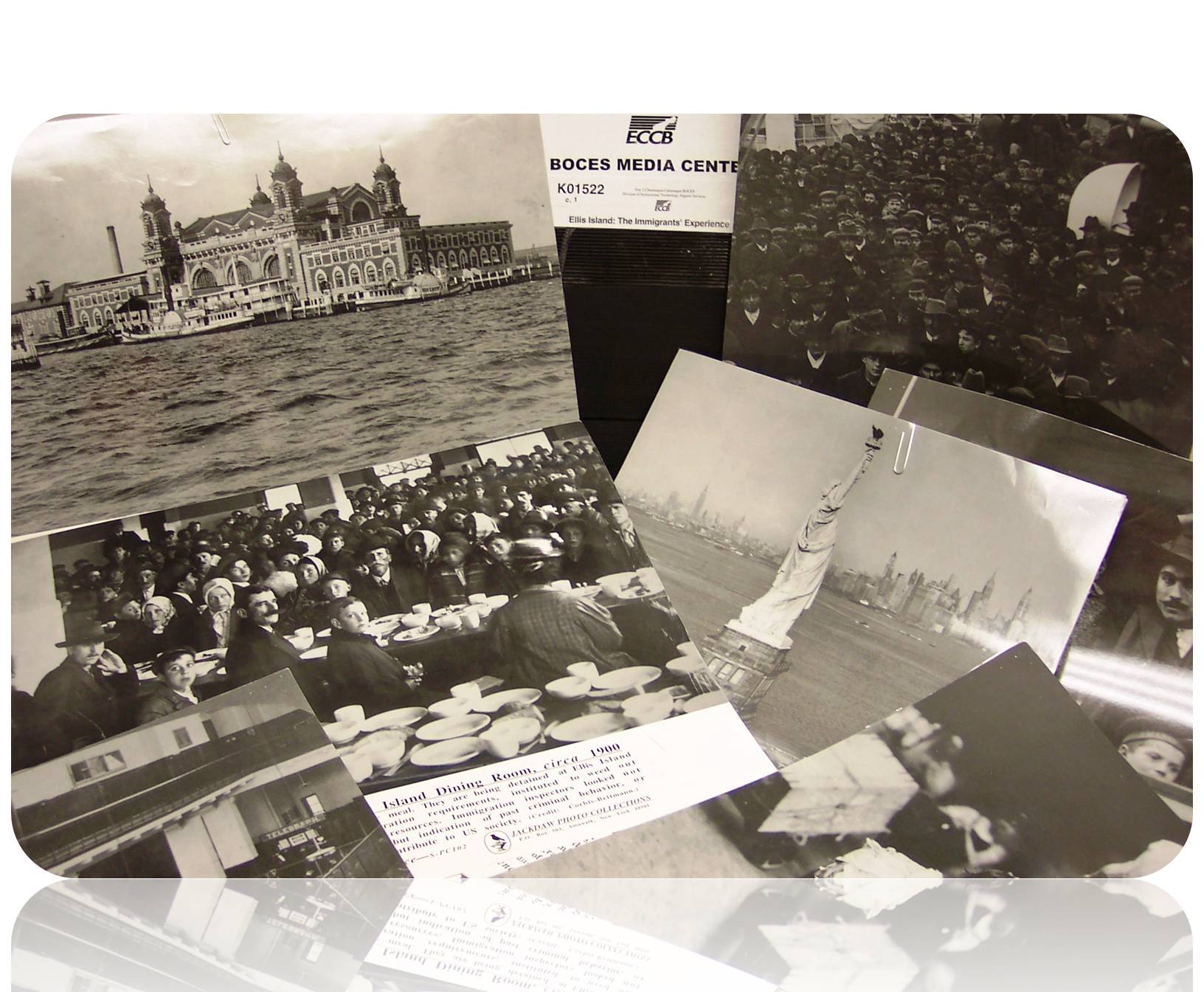 Ellis Island: The Immigrants' Experience